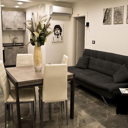 Suite Napoli Sotterranea Con Jacuzzi Экстерьер фото